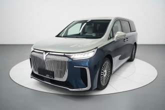岚图汽车 岚图梦想家 2025款 PHEV 四驱旗舰乾崑版