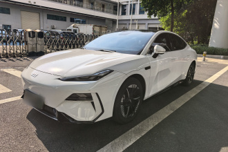 吉利银河 银河E8 2024款 550km 后驱PRO