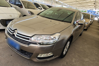 雪铁龙C5 2013款 2.0L 自动尊享型