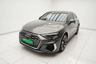 奥迪A3 2024款 A3L Limousine 35 TFSI 时尚运动型