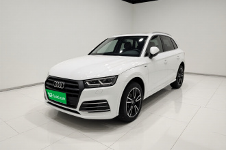 奥迪Q5L 2018款 45 TFSI 尊享时尚型 国VI