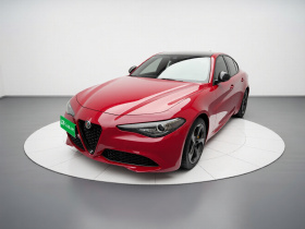 阿尔法·罗密欧 Giulia朱丽叶 2020款 2.0T 280HP 豪华版