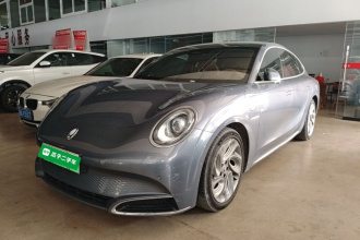 欧拉闪电猫 2022款 555km 尊贵版