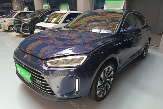 鸿蒙智行 问界M5 2022款 增程后驱标准版
