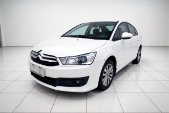 雪铁龙 世嘉 2013款 三厢 1.6L 手动品尚型