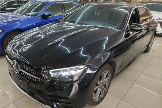 奔驰E级 2022款 改款 E 300 L 运动豪华型