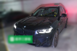 宝马X3 2023款 改款 xDrive30i 领先型 M曜夜套装