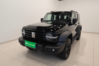 坦克300 2023款 越野版 2.0T 征服者