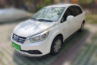 启辰D50 2015款 1.6L 手动时尚版