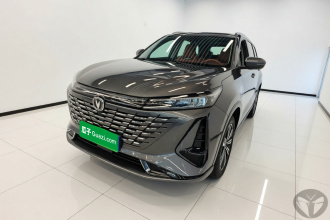 长安CS75 PLUS 2023款 第三代 1.5T 自动尊贵型