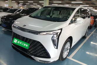 别克 世纪 2023款 2.0T 六座蕴世版