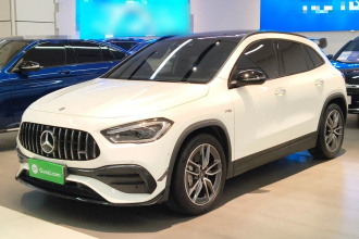 奔驰GLA AMG 2023款 AMG GLA 35 4MATIC