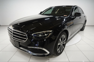 奔驰E级新能源 2022款 E 350 e L 插电式混合动力轿车