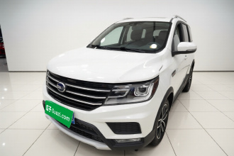 SWM斯威汽车 SWM斯威X3 2017款 1.6L 手动风尚型