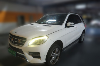奔驰M级 2015款 ML 400 4MATIC豪华型