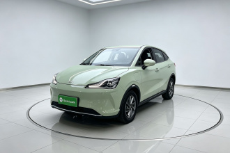 哪吒汽车 哪吒V 2022款 潮 300 Lite 磷酸铁锂