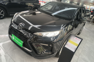 丰田 威兰达 2022款 2.0L CVT两驱豪华版