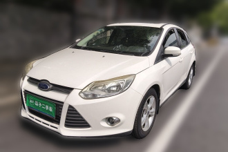福特 福克斯 2012款 两厢 1.6L 自动风尚型