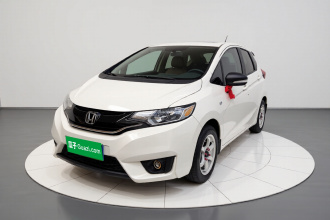 本田 飞度 2016款 1.5L LXS CVT舒适天窗版