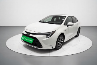 丰田 雷凌 2023款 智能电混双擎 1.8L 豪华版