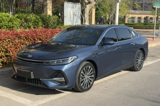 吉利银河 银河A7 2025款 EM-i 150km 星舰版