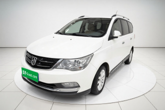 宝骏730 2016款 1.5L 手动舒适型 7座 国V