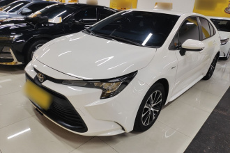 丰田 雷凌 2024款 智能电混双擎 1.8L 领先版