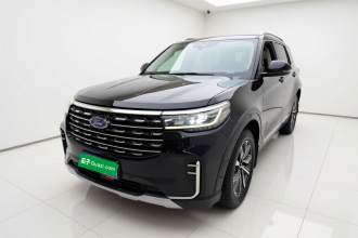 福特 探险者 2023款 EcoBoost 285 四驱钛金版 6座