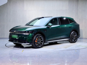 极氪7X 2025款 100kWh 长续航四驱智驾版