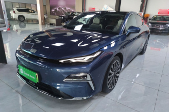 吉利银河 银河星耀8 2025款 130km EM-P 星舰版