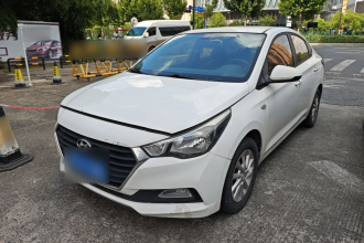 现代 悦纳 2016款 1.4L 自动炫酷版GLS