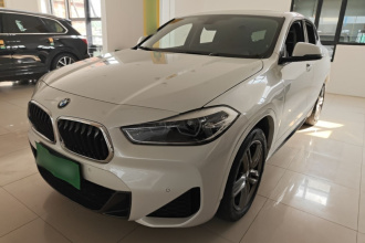 宝马X2 2022款 sDrive25i M运动套装