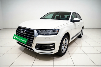 奥迪Q7 2019款 45 TFSI 舒适型