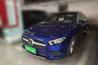 奔驰A级 2020款 A 200 L 运动轿车