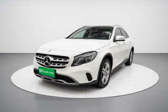 奔驰GLA 2018款 GLA 200 动感型