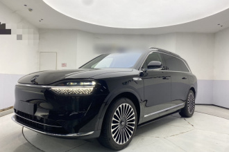 鸿蒙智行 问界M9 2025款 增程 Ultra版 52kWh 6座版 (192线激光雷达）