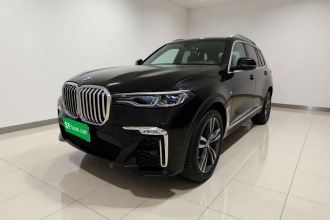 宝马X7 2021款 改款 xDrive40i 尊享型M运动套装
