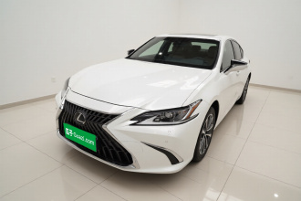 雷克萨斯ES 2023款 200 卓越版