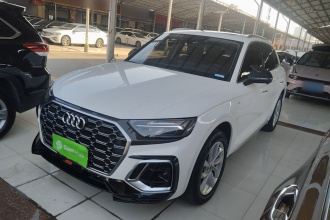 奥迪Q5L 2022款 改款 40T 豪华动感型