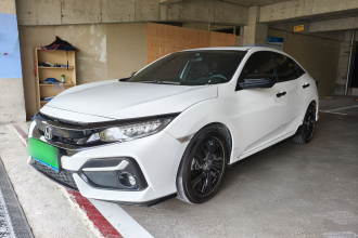 本田 思域 2021款 HATCHBACK 220TURBO CVT潮酷控