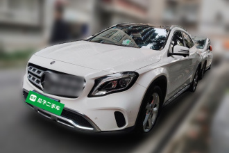 奔驰GLA 2018款 GLA 200 动感型