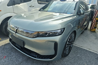 岚图汽车 岚图FREE 2025款 FREE+ 四驱乾崑版