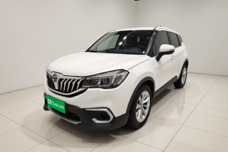 中华V3 2017款 1.5L 手动舒适型