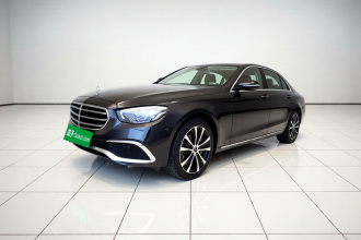 奔驰E级新能源 2023款 E 350 e L 插电式混合动力轿车