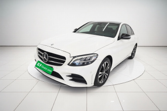 奔驰C级 2019款 C 260 运动版
