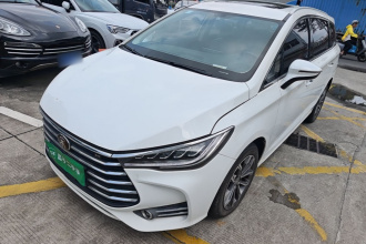 比亚迪 宋MAX 2019款 1.5T 自动智联睿逸天窗型 6座 国VI