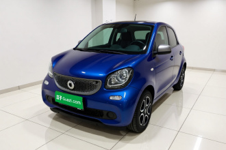 smart forfour 2018款 0.9T 66千瓦先锋版