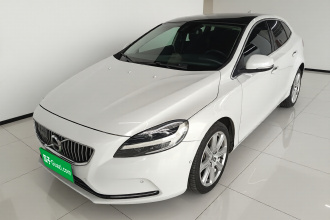 沃尔沃V40 2019款 T3 智雅版