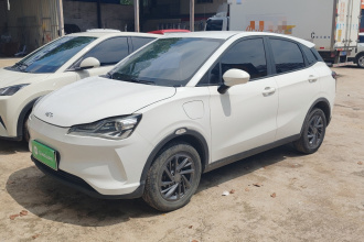 哪吒汽车 哪吒V 2021款 标准续航娱乐版