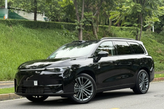 零跑汽车 零跑C16 2026款 增程 280激光雷达智尊版 6座